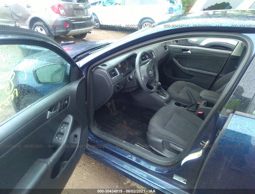 3VW2K7AJ6EM232784