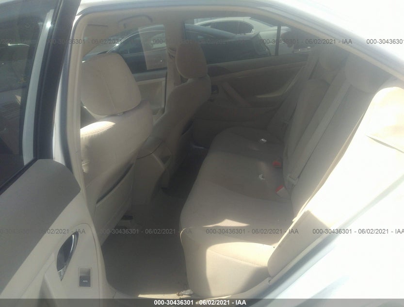 4T1BF3EK7AU557724