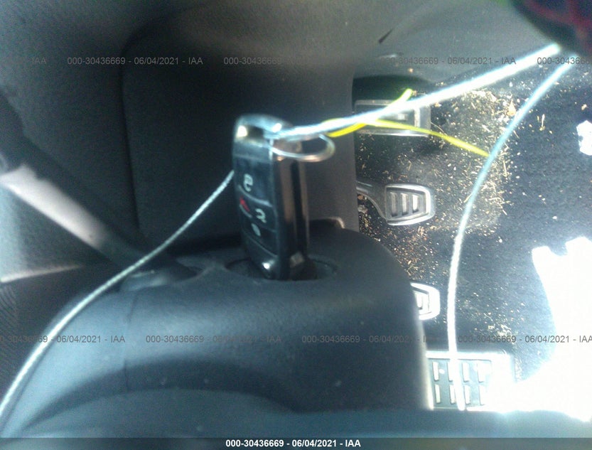 3VW5T7AU3HM030607