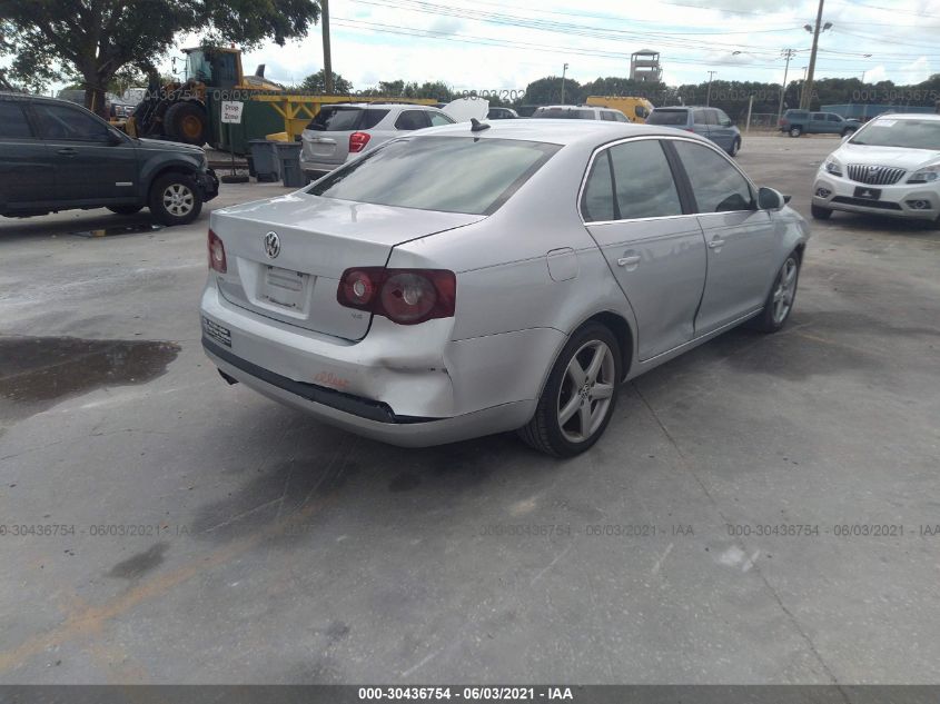 3VWRM71K18M102305 2008 Volkswagen Jetta Se/Sel