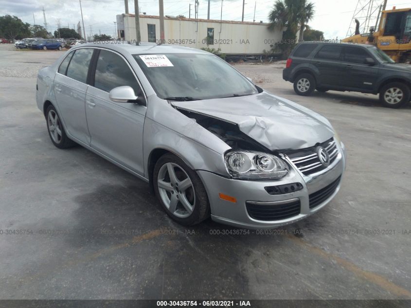 2008 Volkswagen Jetta Se/Sel VIN: 3VWRM71K18M102305 Lot: 30436754