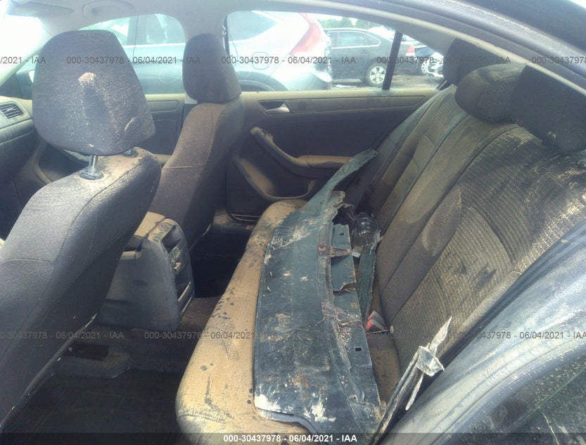 3VW167AJ2GM341309