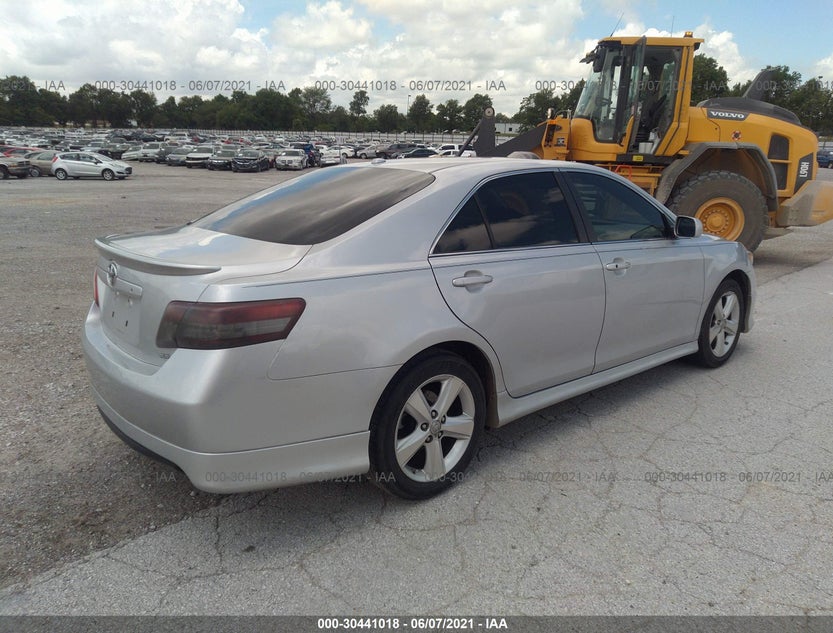 4T1BK3EK4BU619366
