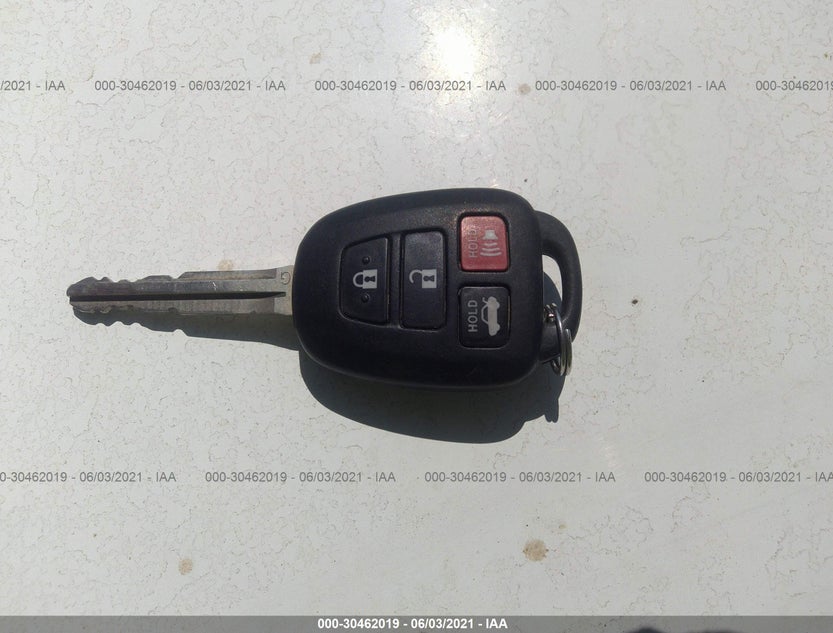 4T1BF1FKXCU545296