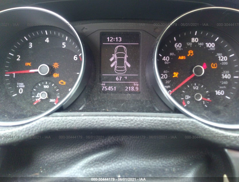 1VWDT7A39HC003240