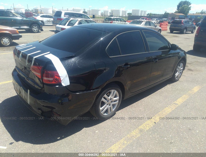 3VW2K7AJ8FM213607