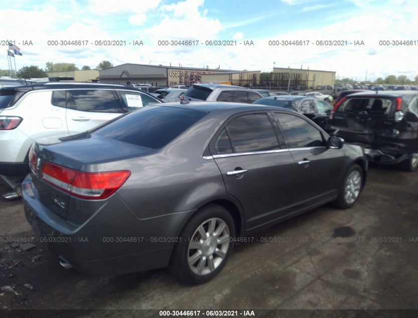3LNHL2GCXCR804182