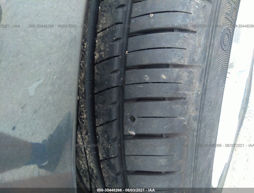 1G1ZD5ST8KF122002