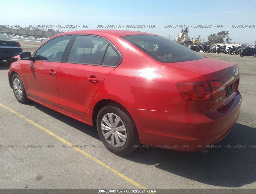 3VW2K7AJ9EM438407
