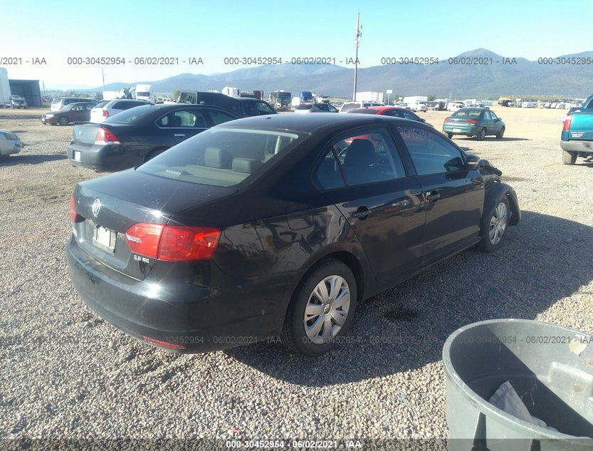 3VWDX7AJ4BM373911