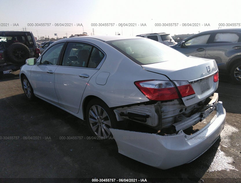 1HGCR2F70EA300644