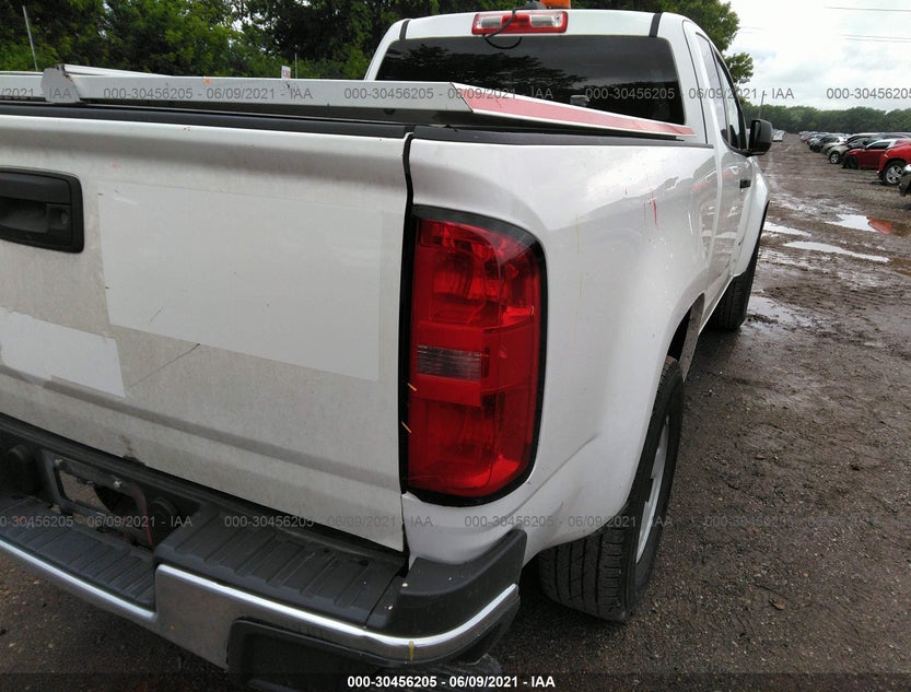 1GCHSBEA9G1255986