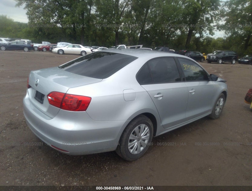 3VW2K7AJ8EM392147