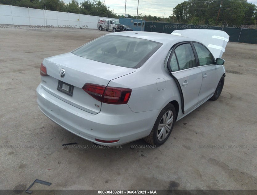 3VW2B7AJ7HM284591