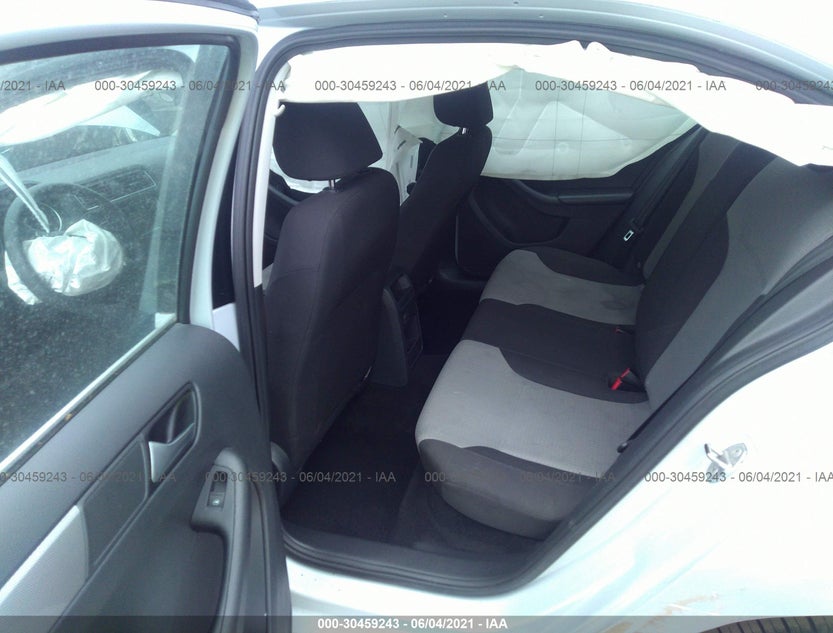 3VW2B7AJ7HM284591