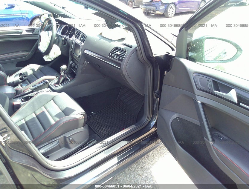 3VW447AU2HM009384