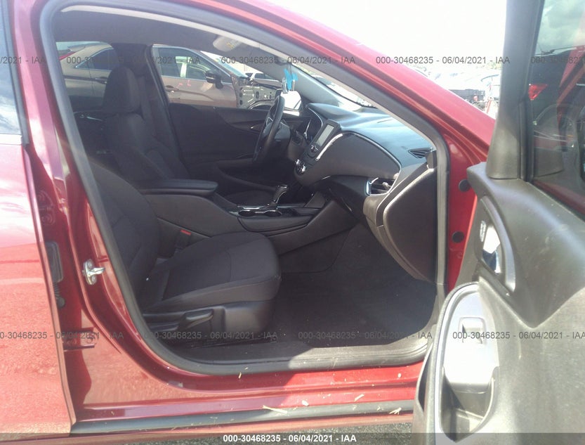 1G1ZE5ST2HF160959