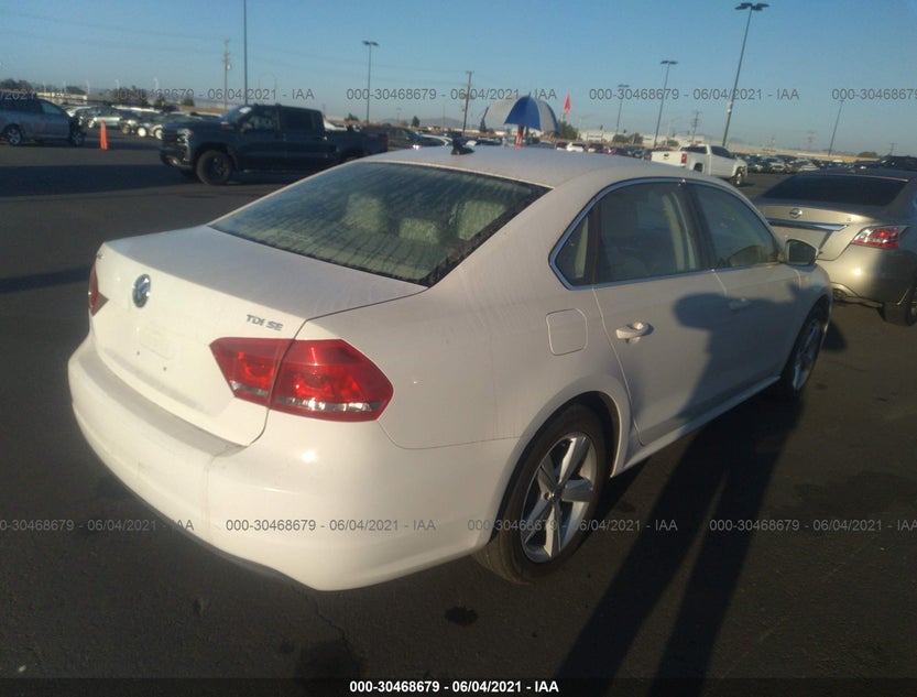 1VWBN7A33DC117942