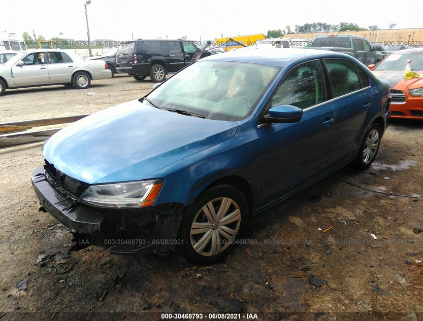 3VW2B7AJ2HM212990