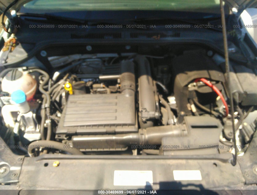 3VW2B7AJ7HM343025