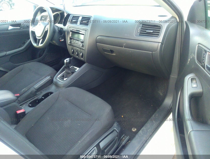 3VW2K7AJ8FM330443