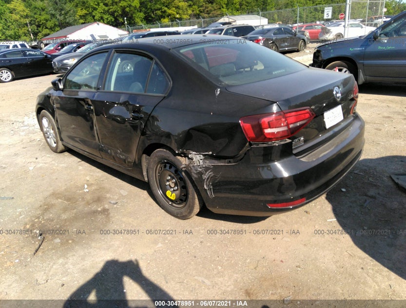 3VW2B7AJ8JM231128