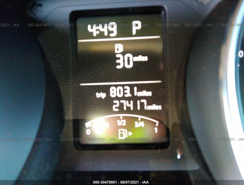 3VW2B7AJ8JM231128