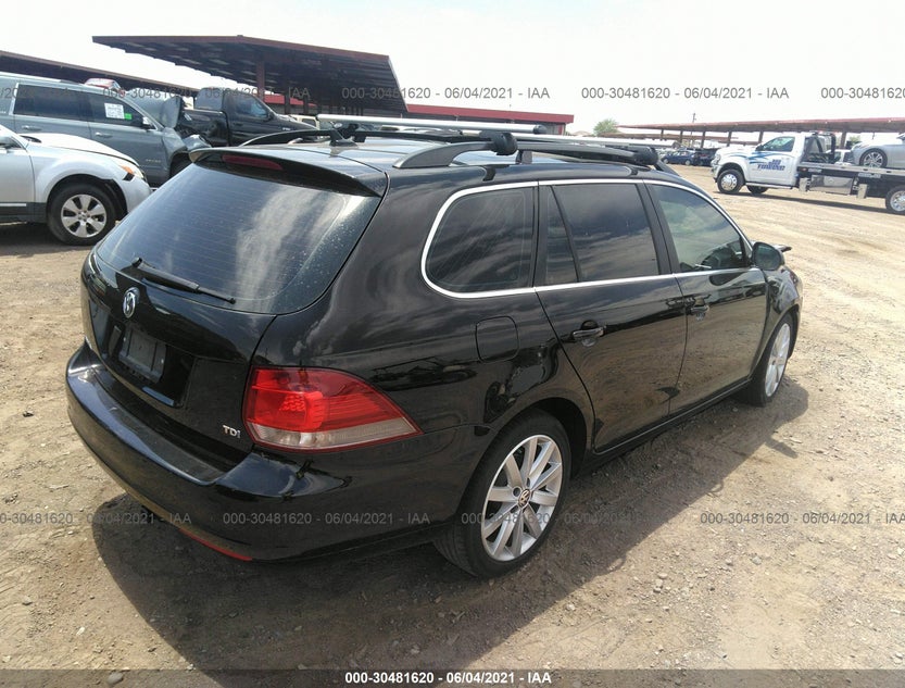 3VWPL7AJ0DM621745