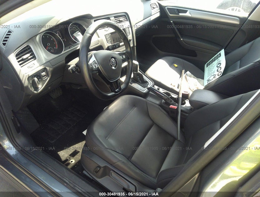 3VW217AU5FM006752