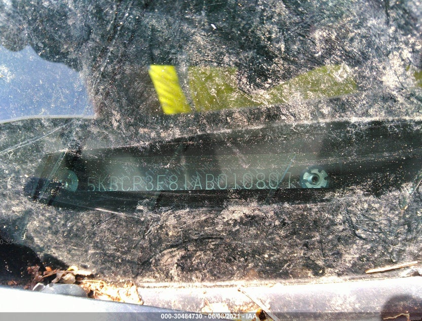 5KBCP3F81AB010807