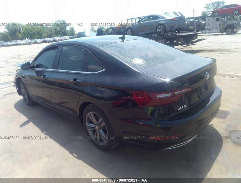 3VWCB7BU7LM011950