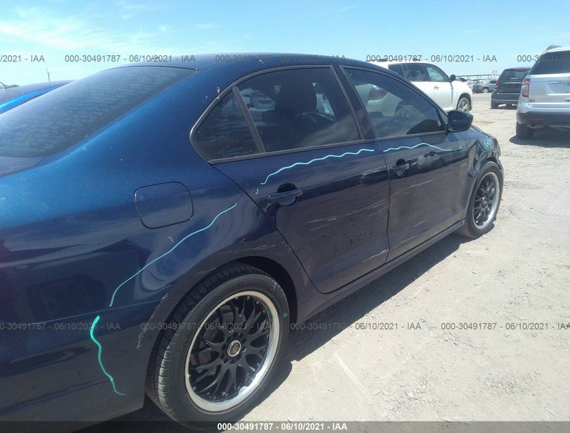 3VW2K7AJ3BM336662