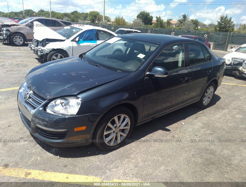 3VWRX7AJ7AM095672