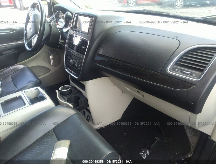 2A4RR8DG2BR603957