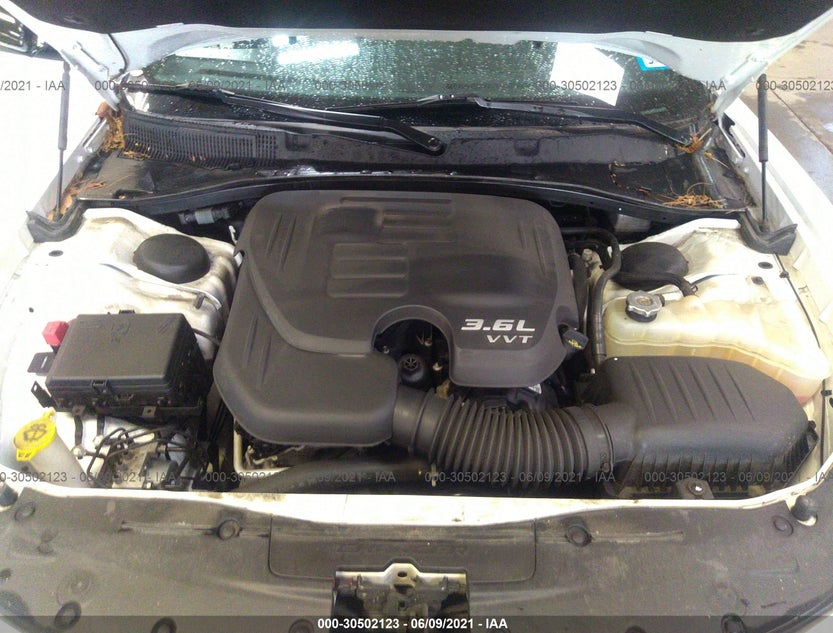 2C3CDXJG8HH638952