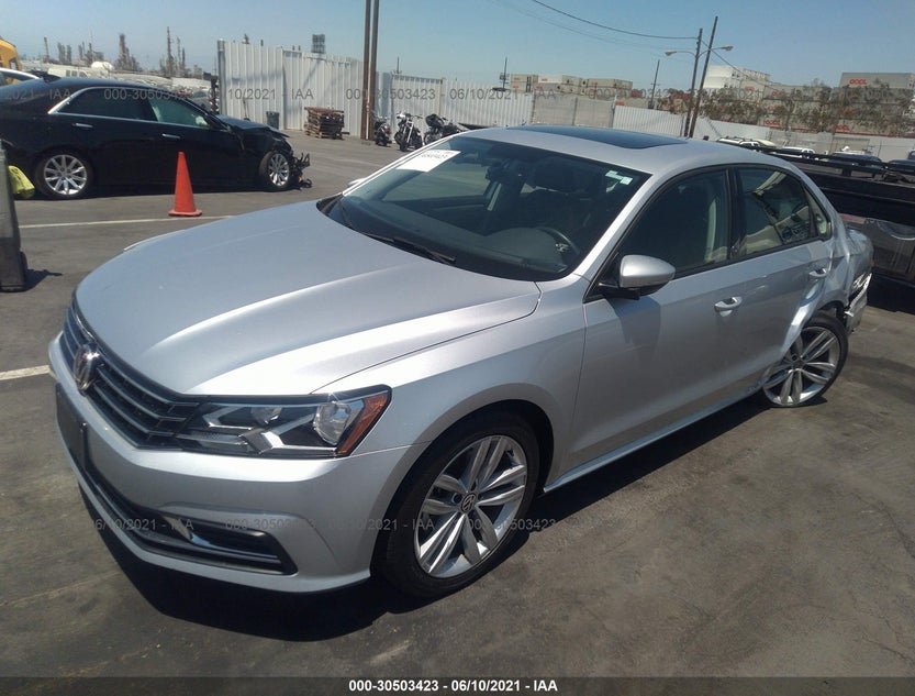 1VWLA7A35KC012199