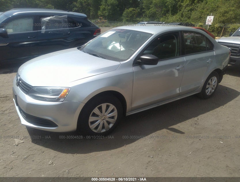 3VW1K7AJ4EM438715