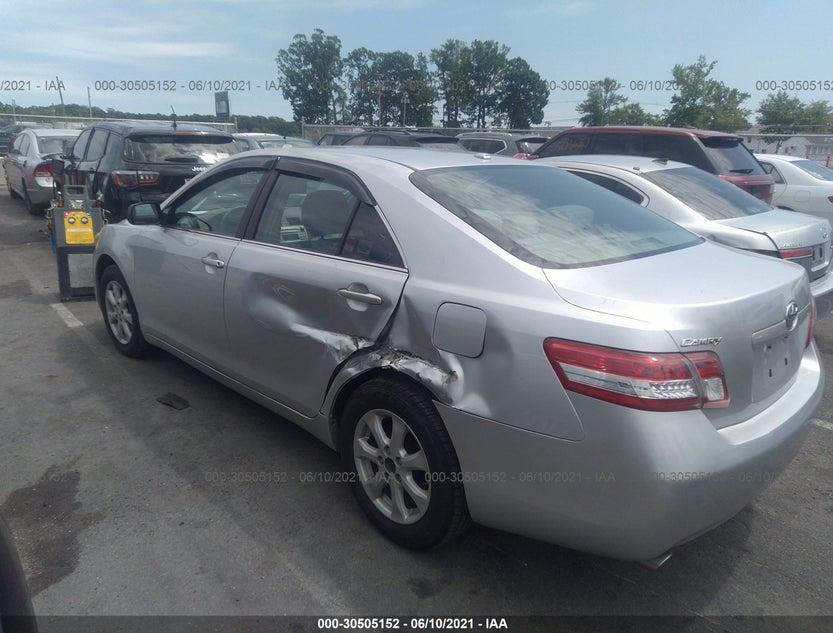 4T1BK3EK5BU625886