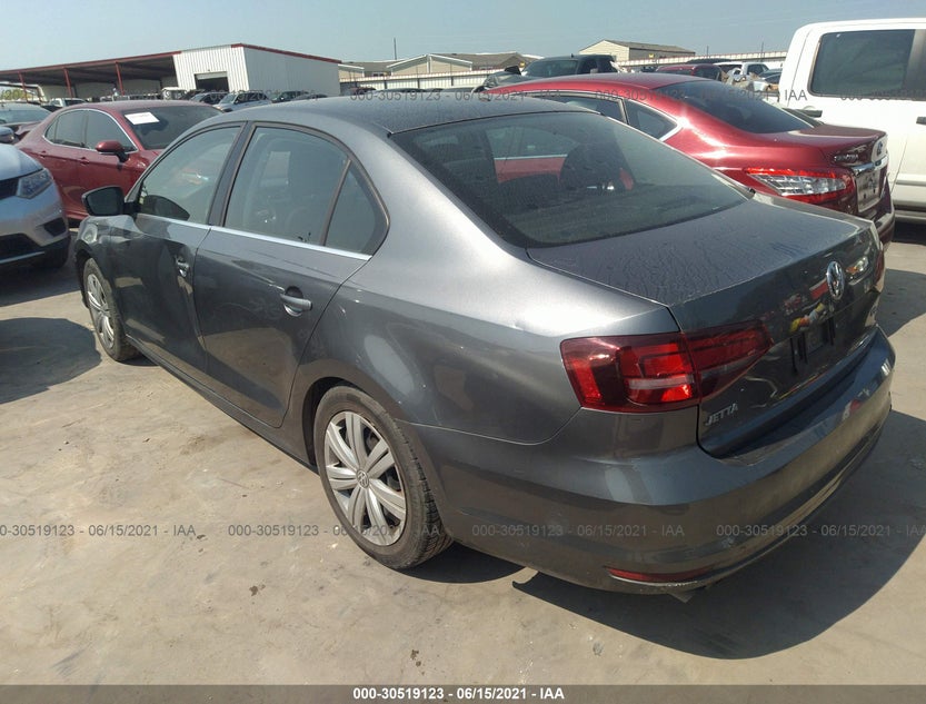 3VW2B7AJ2HM367281