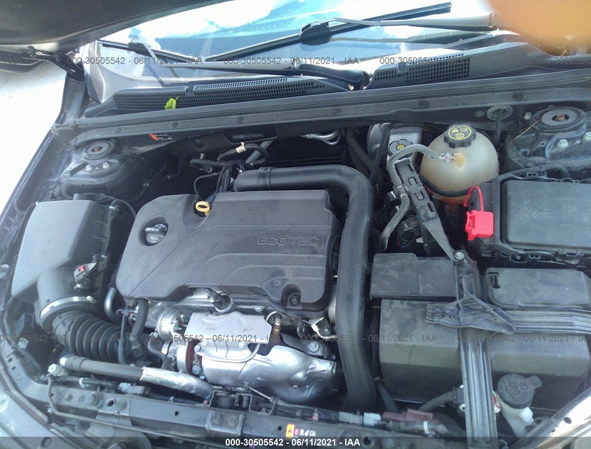 1G1ZD5ST5JF285284