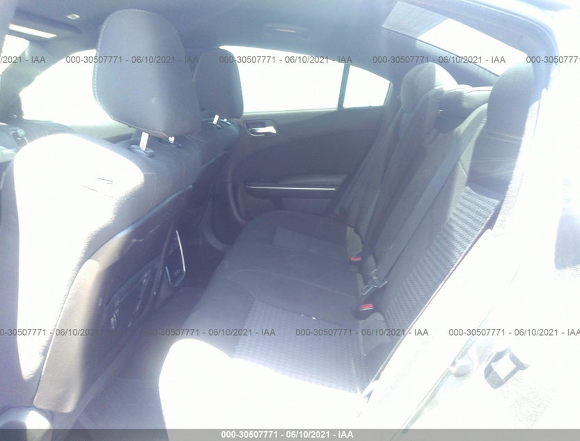 2C3CDXHG6KH567098