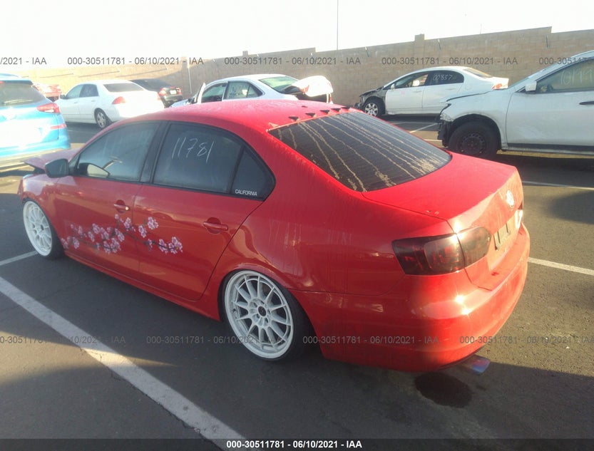 3VW2K7AJ4EM228894