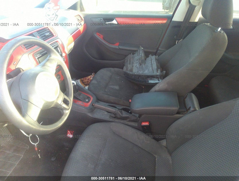 3VW2K7AJ4EM228894