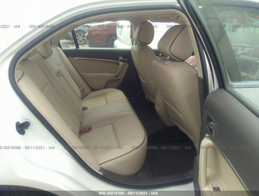 3LNHL2GC1CR830010