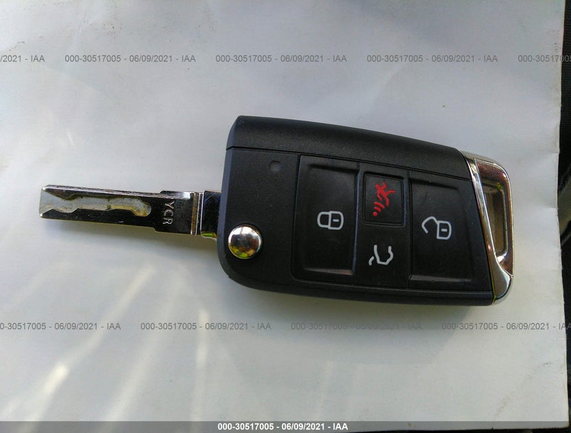 3VW217AU8FM102083