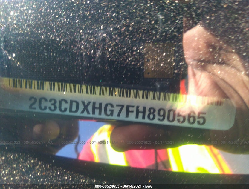 2C3CDXHG7FH890565