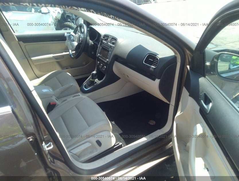 3VWPL7AJXEM623908