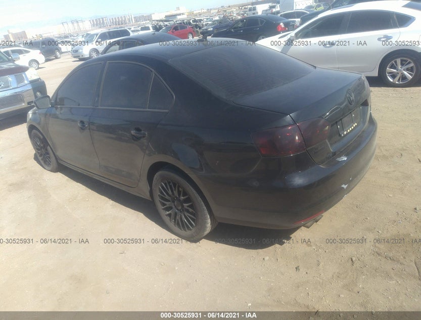 3VWD17AJ7EM365632