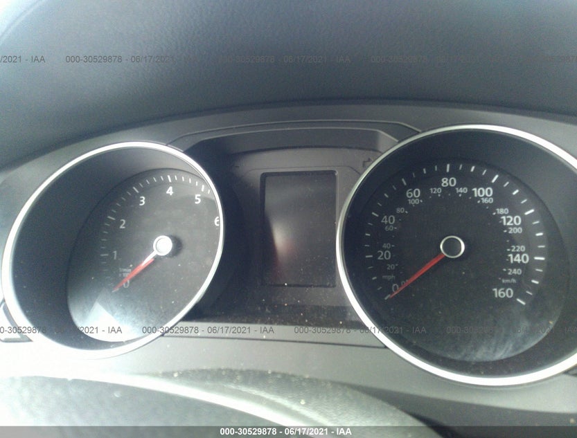 3VW2B7AJ1JM207799