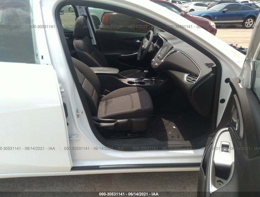 1G1ZD5ST2LF123017